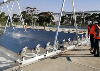 Un réacteur solaire australien produit de l’hydrogène vert sans électrolyse ni électricité