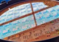 STMicroelectronics et Metalenz s'associent pour favoriser l'adoption de l'optique à métasurface