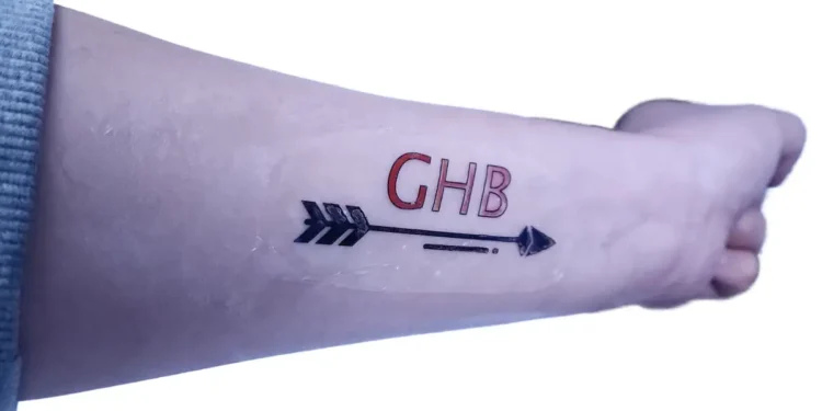 Ce tatouage temporaire pourrait détecter la présence d'une drogue indésirable dans votre boisson