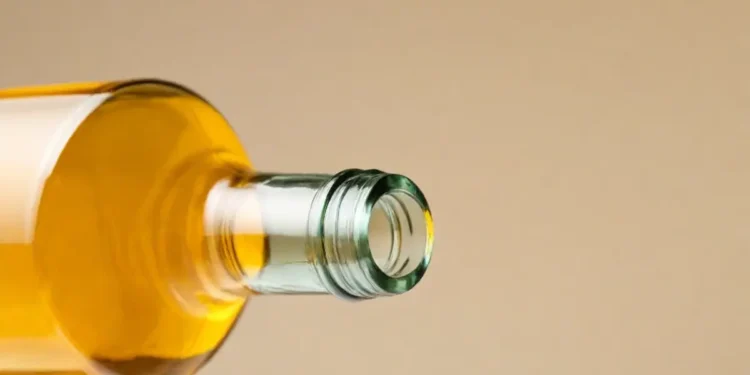 L'utilisation de l'alcool pour réduire les coûts de l'électrolyse de l'eau industrielle