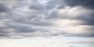 Voulez-vous geler un nuage ? La poussière du désert pourrait vous aider