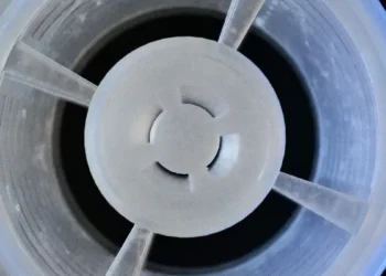 Cet écran acoustique plus intelligent bloque plus de bruit sans bloquer l'air