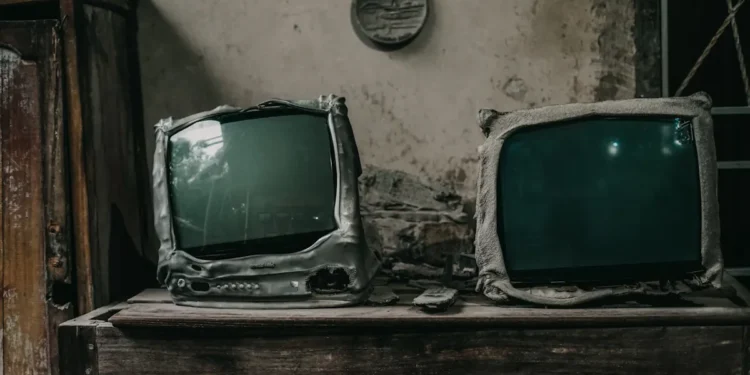 Comment les machines succombent aussi à la chaleur, des voitures aux ordinateurs