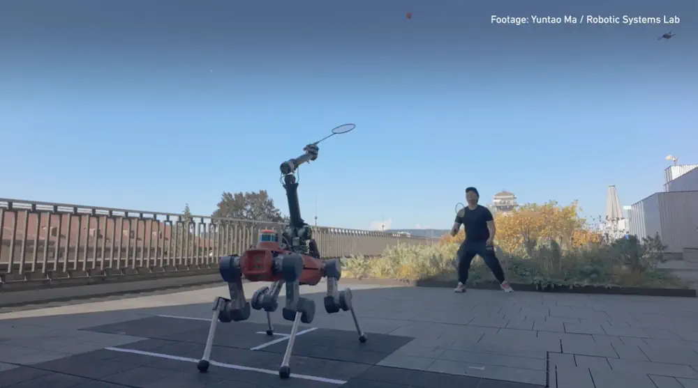 ANYmal - robot apprend à jouer au badminton