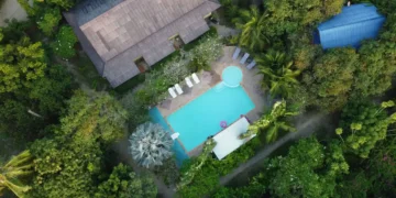 Près de 3,5 millions de piscines privées en France : comment réduire le gaspillage d’eau ?