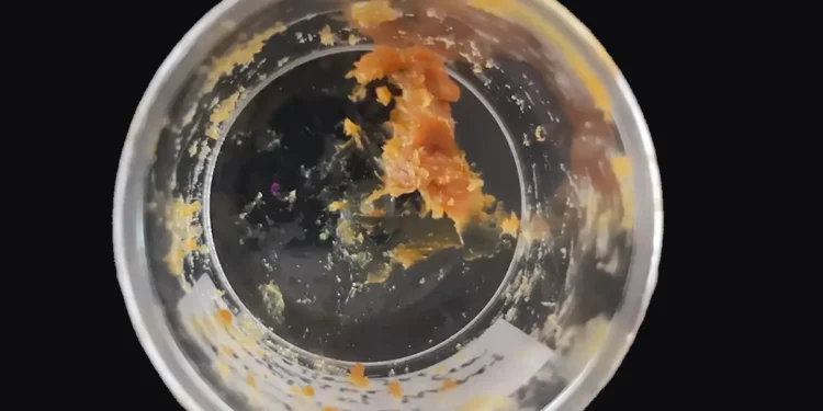 Est-ce que c'est à cela que ressemble un miel vieux de 2 500 ans ?