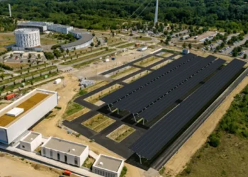 Virya Energy et Tisséo lancent 7 001 m² d’ombrières solaires sur le P+R Oncopole à Toulouse