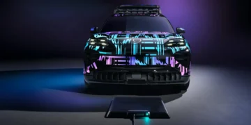 Porsche lance la recharge sans fil pour véhicules électriques : une révolution discrète dans les garages