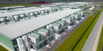 L'IA augmente la consommation d'énergie des centres de données, ce qui pèse sur le réseau et ralentit les efforts en matière de développement durable