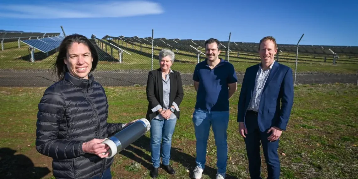 Libérer le pouvoir des biosolides et les déchets du jardin pour des batteries et les cultures