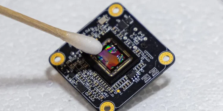 Des ingénieurs créent un mini-microscope pour l'imagerie cérébrale en temps réel