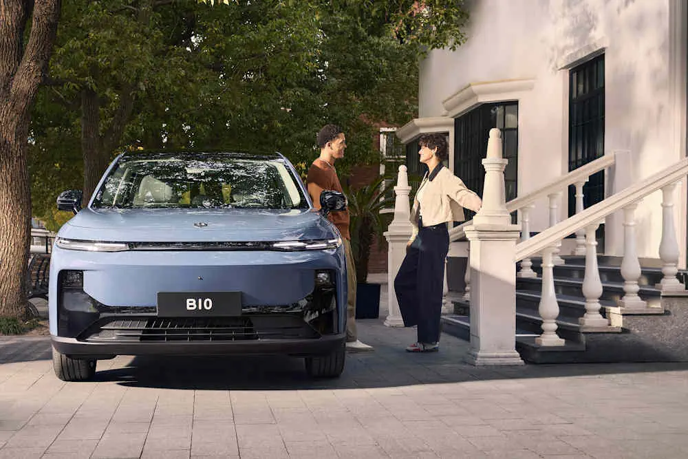 Vue extérieure devant - SUV B10 - Crédit Stellantis