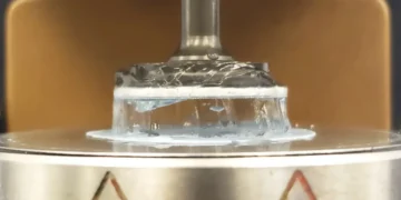 Les matériaux souples conservent des "souvenirs" de leur passé, plus longtemps qu'on ne le pensait auparavant