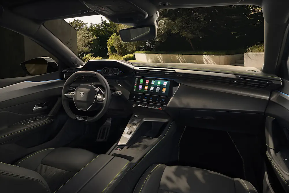 PEUGEOT E308