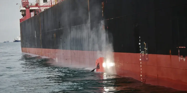 52 millions de dollars pour des robots capables de nettoyer un navire en 24 heures