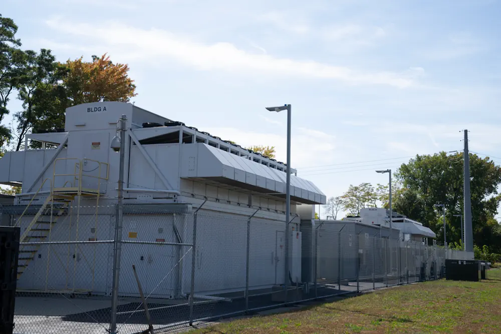 Le nouveau système TX-GAIN du Lincoln Laboratory Supercomputing Center est situé dans un centre de données à Holyoke, dans le Massachusetts. 