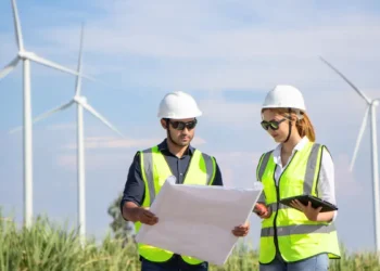 De plus en plus de Français choisissent d'investir dans les énergies renouvelables à travers le financement participatif
