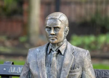 GPT-4.5 réussit à tromper 73% d'évaluateurs humains, un jalon pour l'intelligence artificielle