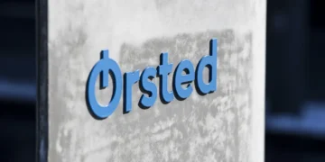 Le géant danois de l'éolien Ørsted annonce la suppression de 2 000 postes d'ici fin 2027