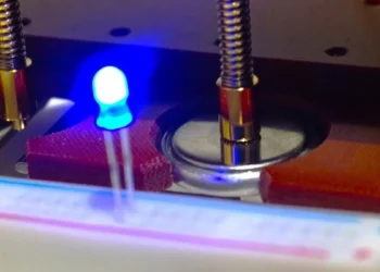 Un nouveau prototype de batterie au magnésium fonctionne de manière stable à température ambiante