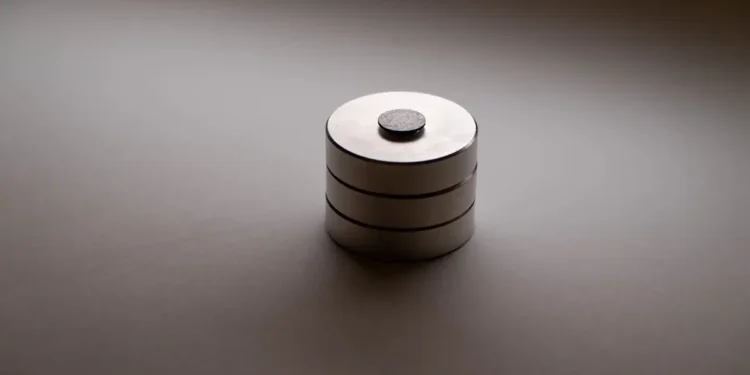 Un rotor en lévitation libre produit des capteurs ultra-précis pour la physique classique et quantique