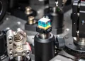 Des chercheurs font pousser des cristaux à la demande avec un simple laser
