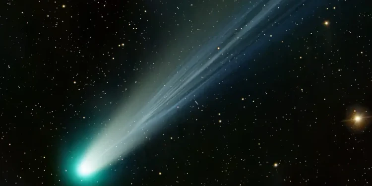 La comète Lemmon C/2025 A6 visible à l’œil nu, mardi, avant de disparaître 1 000 ans