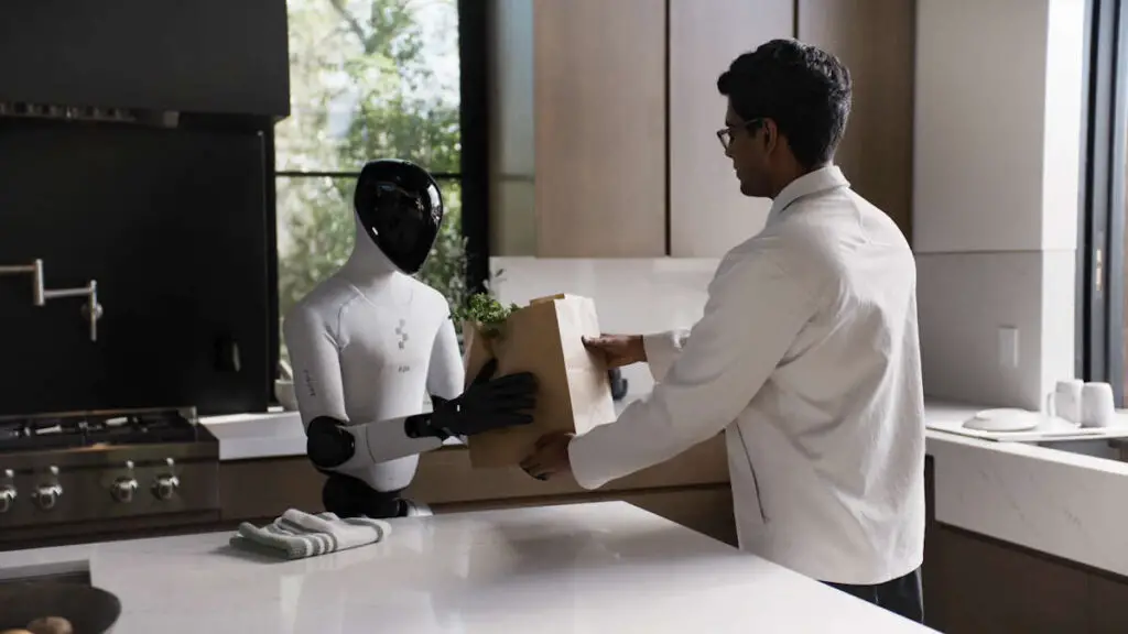 Figure AI range les courses - Crédit AI