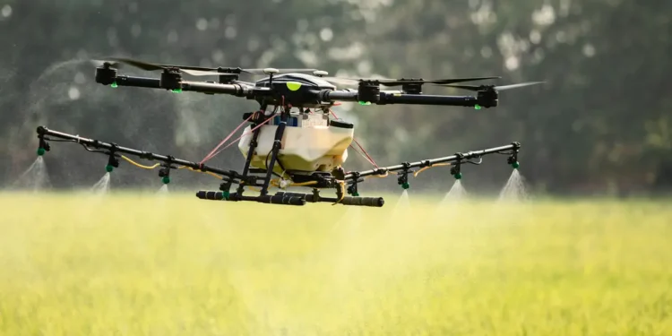 Les drones agricoles décollent à l’échelle mondiale, ce qui permet aux agriculteurs d’économiser du temps et de l’argent