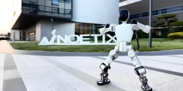 Un robot chinois à 1 400 dollars met l’humanoïde à portée des foyers et des écoles