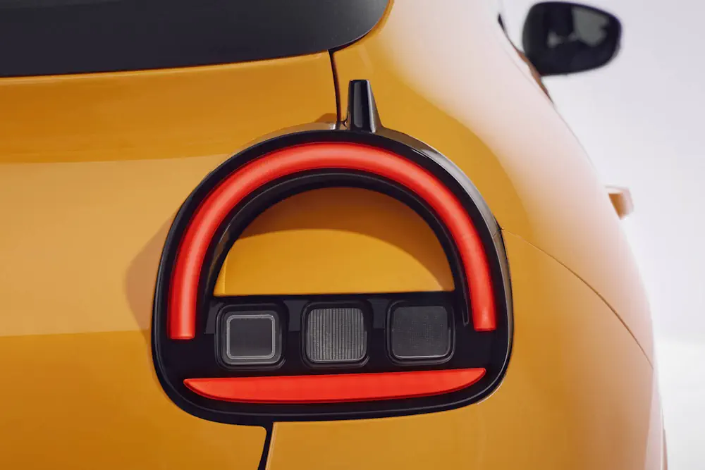 La Twingo électrique sera proposée sous la barre des 20 000 euros, lancement début 2026