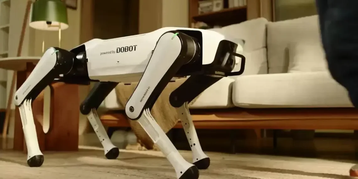 Dobot dévoile son robot chien Rover X1 à un prix abordable