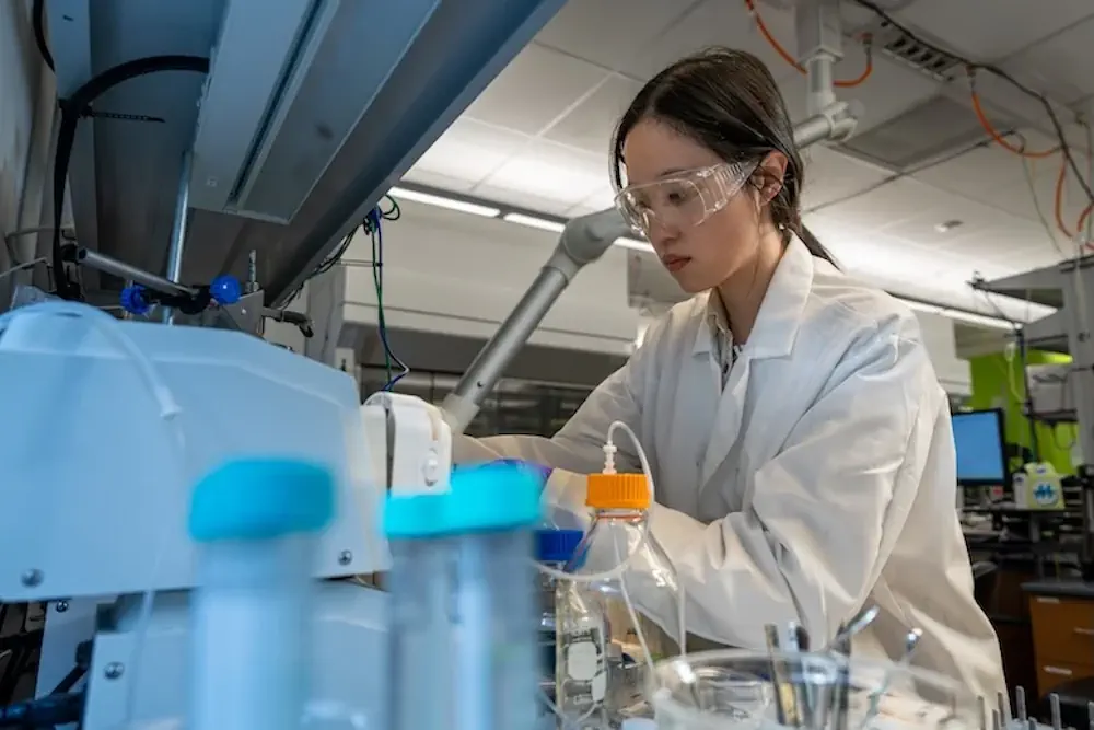 Yuge Feng, premier auteur de l'article et étudiant diplômé à Rice 