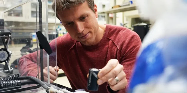 Des ingénieurs utilisent l'électricité pour faire fondre la glace sans chaleur ni produits chimiques