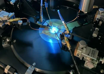 Dispositif expérimental pour générer et mesurer des courants orbitaux