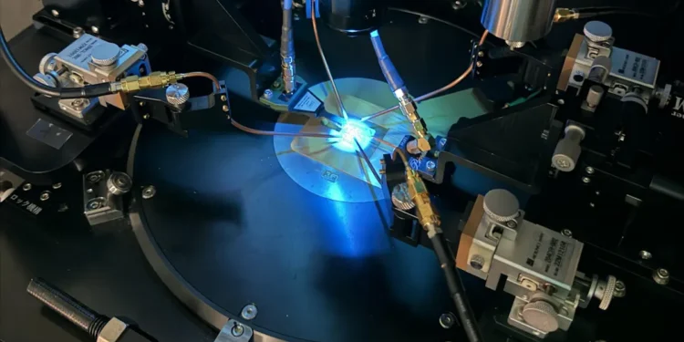 Dispositif expérimental pour générer et mesurer des courants orbitaux