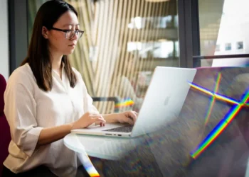 Les cinq façons cruciales dont les LLM peuvent menacer votre vie privée