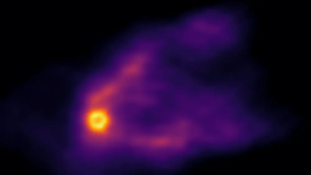 Un trou noir et son environnement ont été capturés pour la première fois dans la même image par le réseau GMVA, qui comprenait le télescope de 20 mètres d'Onsala (communiqué de presse de l'ESO de 2023). L'image, du trou noir M87*, est présentée ici dans une version réalisée par Jongseo Kim (Institut Max Planck de radioastronomie, Bonn, Allemagne) et ses collègues, dans laquelle de nouvelles techniques de calcul ont révélé de nouveaux détails. Dans cette image, l'échelle de couleurs ne montre que la puissance du signal dans la lumière d'une longueur d'onde de 1,3 mm. À l'aide de caméras à trois bandes, les chercheurs espèrent pouvoir réaliser des images dans trois bandes de fréquences, ce qui permettra d'obtenir des images en trois couleurs