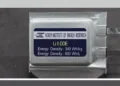 Cellules de type poche fabriquées à l'aide de la technologie développée à partir de la cellule supérieure avec anode en lithium métal, cellule avec graphite