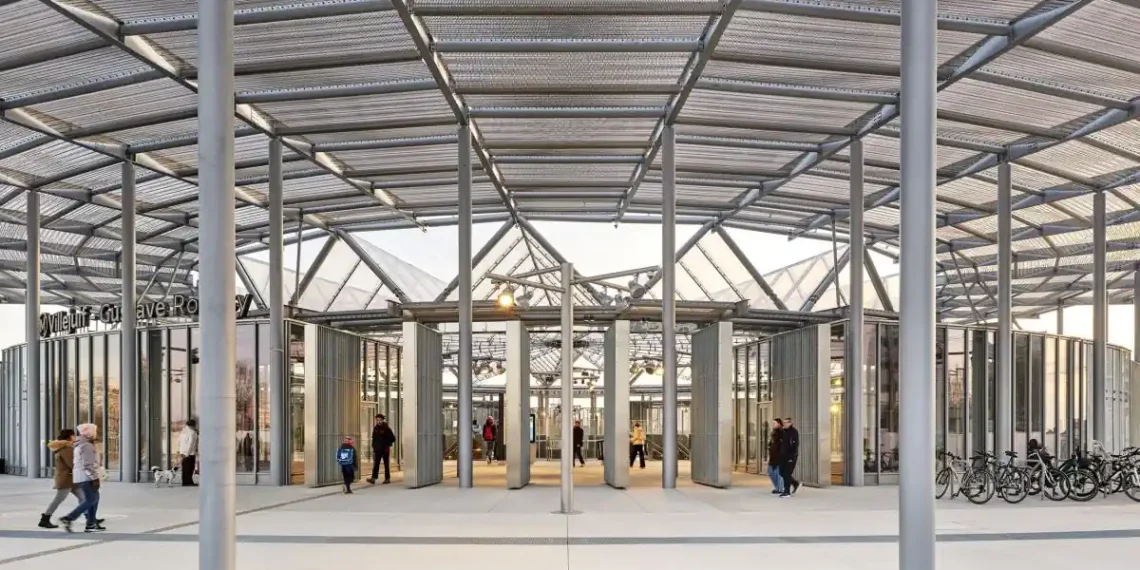 KONE hisse l'ascenseur dans la plus profonde gare du Grand Paris