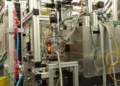 An overview of the experimental setup at DESY in Hamburg reveals the vacuum chamber housing the high-temperature diamond