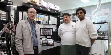 Research team at KIMM’s Department of Bionic Machinery (Dr. Shin Hur pictured on the left)