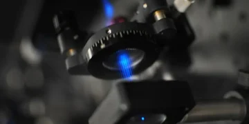 Using an approach that combines 3D printing, silicone molding and a UV curable clear resin, researchers fabricated an in