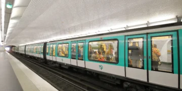 La ligne 14 du métro parisien devient l'axe le plus fréquenté d'Île-de-France