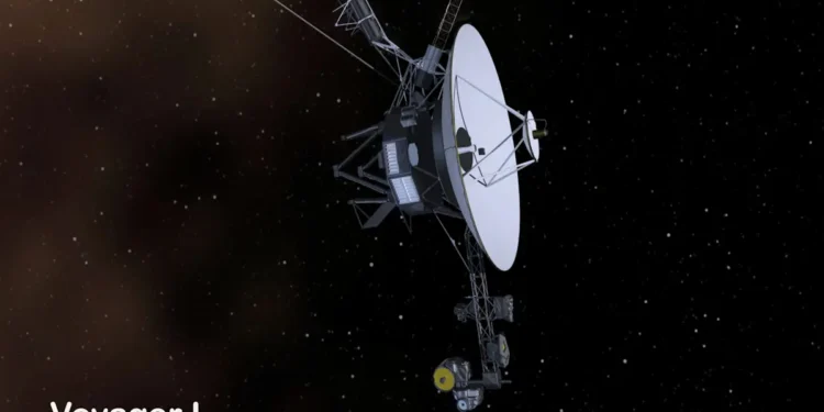 Voyager 1, la sonde légendaire, s’apprête à franchir le cap historique du jour-lumière