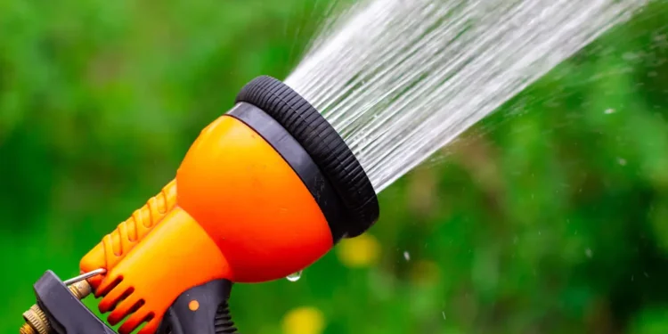 Comment inciter les gros consommateurs d'eau à économiser