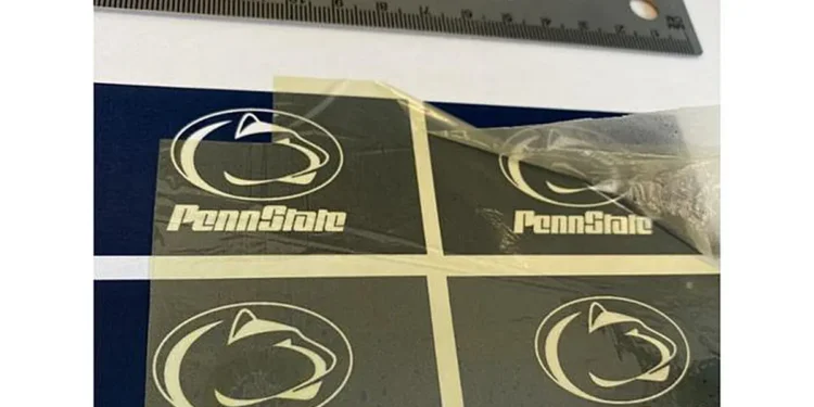 Researchers developed a polymer capacitor by combining two cheap, commercially available plastics. The new polymer capac