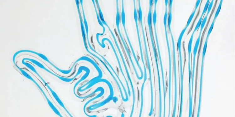 A 3D printed hand, with hinges, before perfusion.