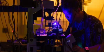 Doctoral student Roark Chao researches microLEDs at UC Santa Barbara