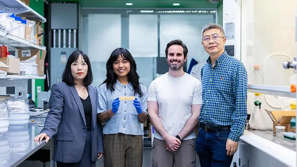 Des chercheurs de l'université du Texas à Dallas ont dirigé le développement d'un matériau de construction à base de bois capable de stocker et de libérer